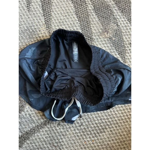 Vuori Shorts Womens Small Black Gray Camo Clementine Athletic Drawstring - Picture 3 of 4